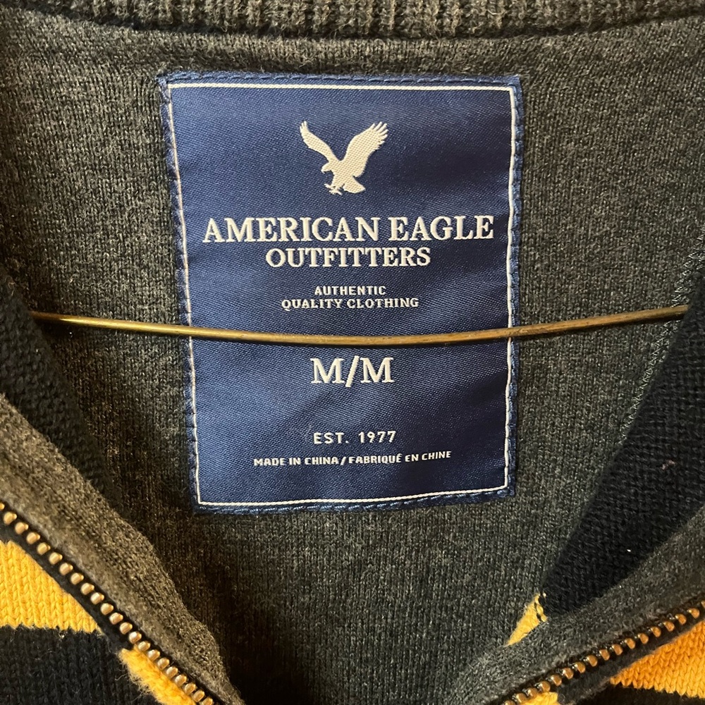 American Eagle Outfitters Men's Black and Yellow Striped Sweater - Picture 3 of 4